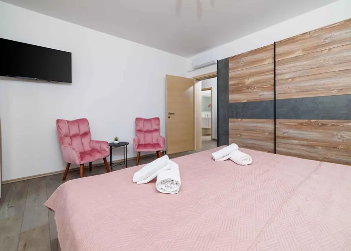 In 42930 Apartamento *