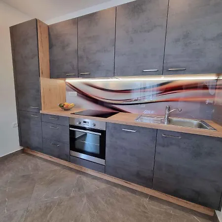 Apartment In 42930 Dramalj