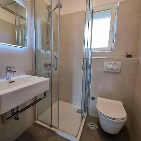 Apartment In 42930
